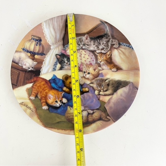 Vintage “Cat Nap” Litter Rascals Collectors Plate - Picture 4 of 6